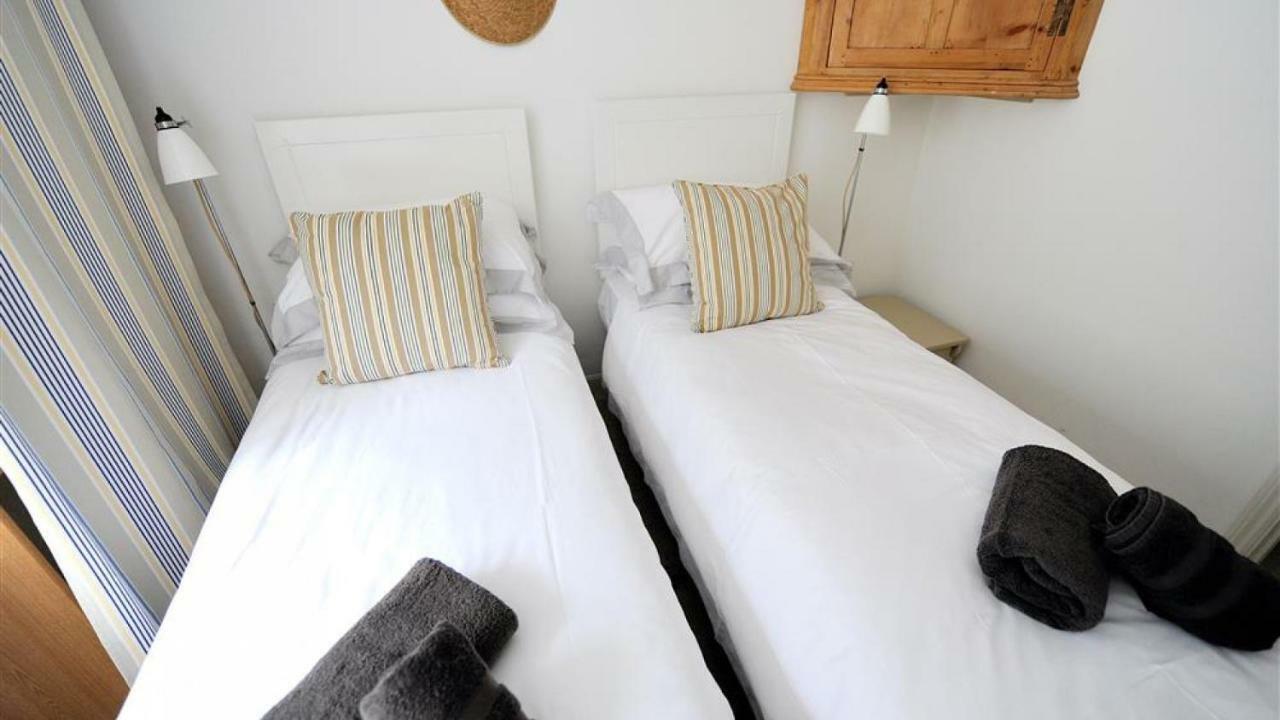 Vila 10 Cobb Terrace Lyme Regis Exteriér fotografie